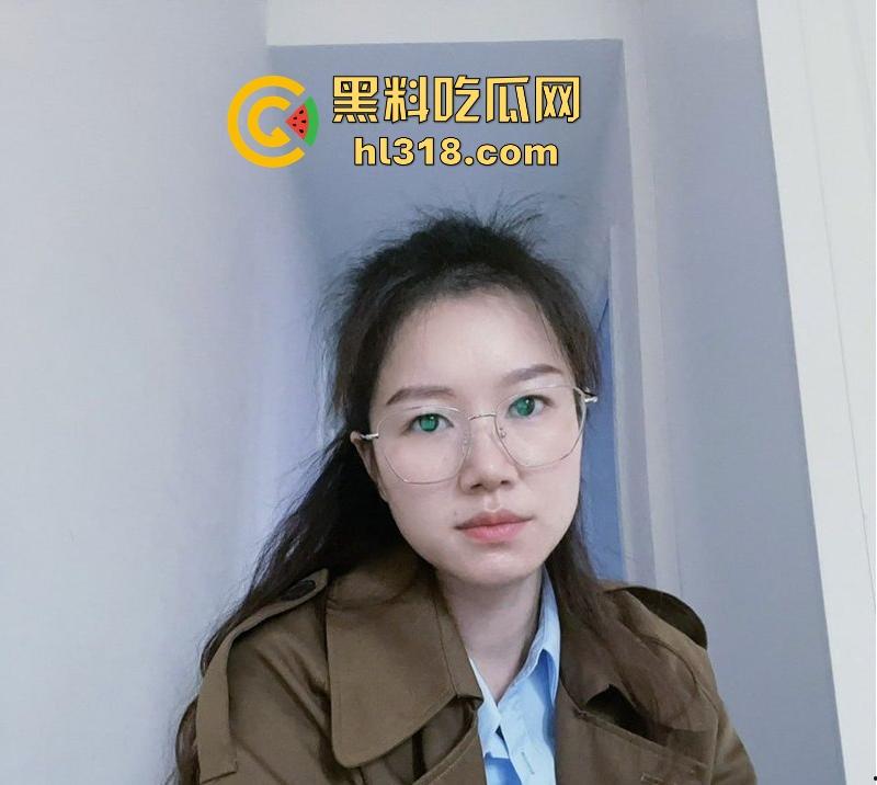 湖南人民医院骚气护士【杨程琳】性欲旺盛多次约炮偷情,敏感秘处被深入挑逗,呻吟声扣人心弦!-3