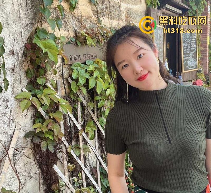 湖南人民医院骚气护士【杨程琳】性欲旺盛多次约炮偷情,敏感秘处被深入挑逗,呻吟声扣人心弦!-4