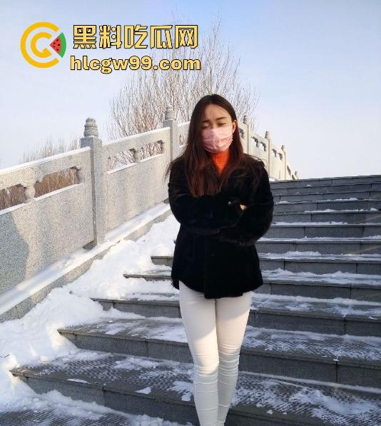 公司团建狗男女集体约炮狂欢,人妻女同事酒店里被操到天昏地暗,别人的老婆成了泄欲玩物,骚得比外围还放得开!-2