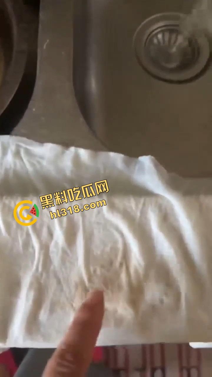 杭州余杭区自来水一夜变屎汤，老百姓刷牙直接口对口传承，做饭一锅屎，洗澡原地泥浆浴！-13