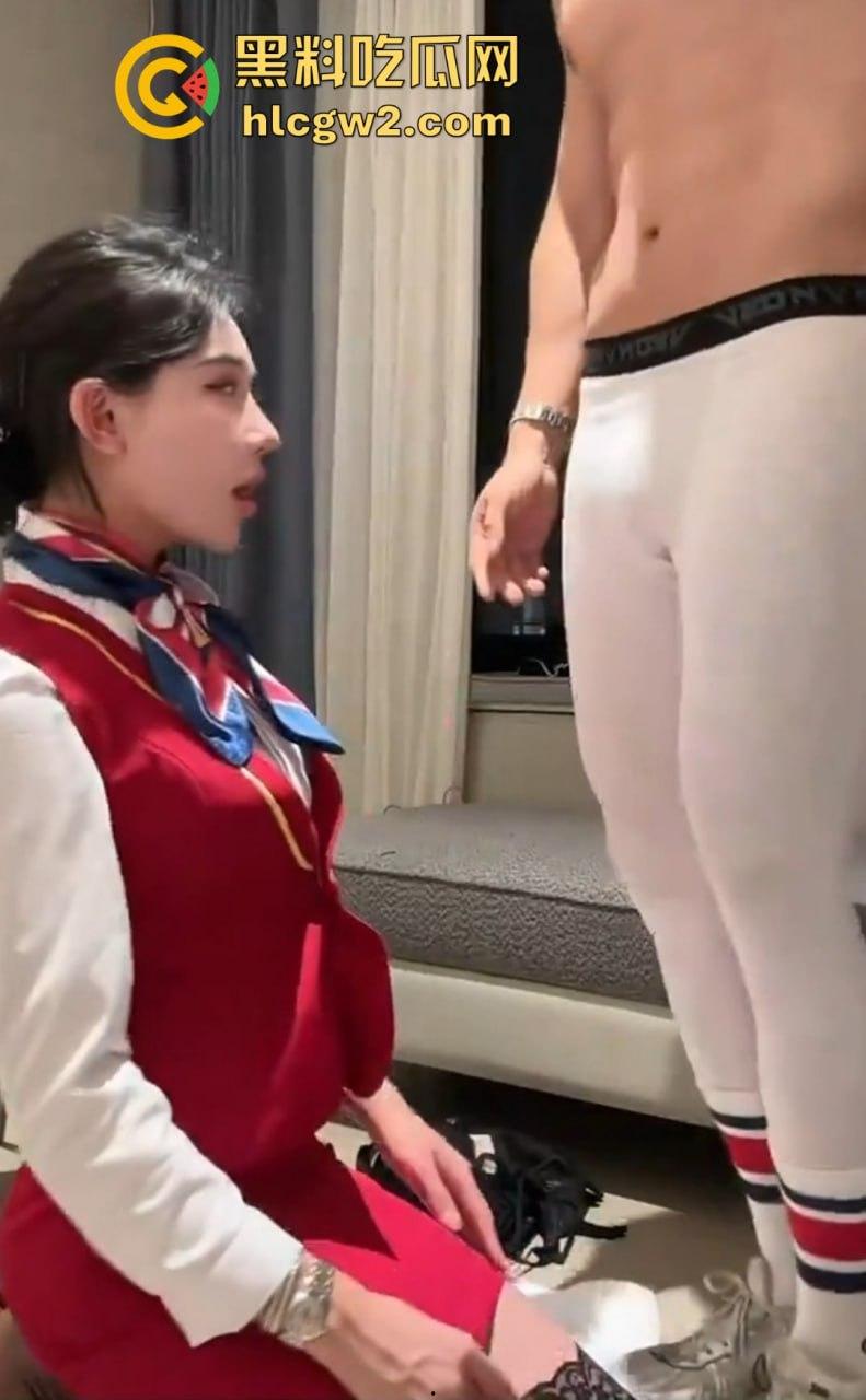 TS口爆合集全新上线!男的吃鸡比女的还专业还好看 鸡儿上的安慕希喝得津津有味,谁不想尝尝?-5