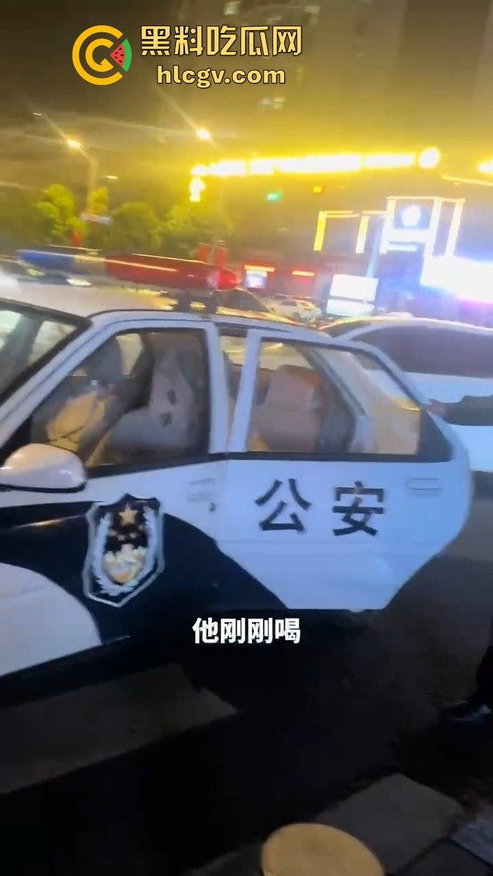 湖北襄阳退役军人被酒醉男暴揍!坚守身份全程没还手,这醉汉真是命大!-5