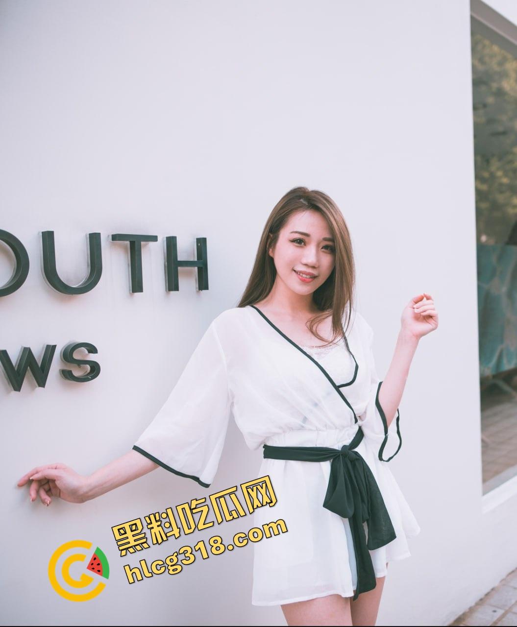 周日约炮敏感肌白丝女大『李延倩』轻揉一下就潮喷,揉两下水喷不停,比吃药还猛这怎么停下来!-8