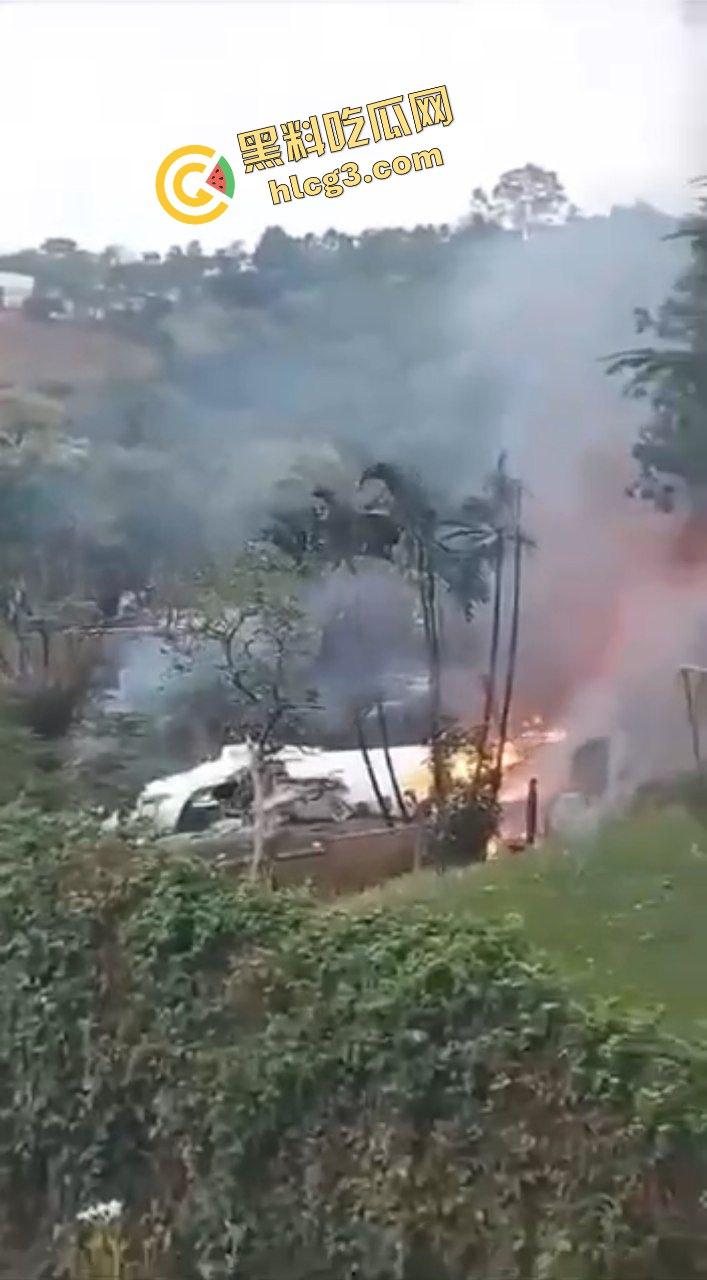 坠机空难事件!巴西一架客机坠毁圣保罗 空中盘旋撞击地面 机上62人全部死亡!-6