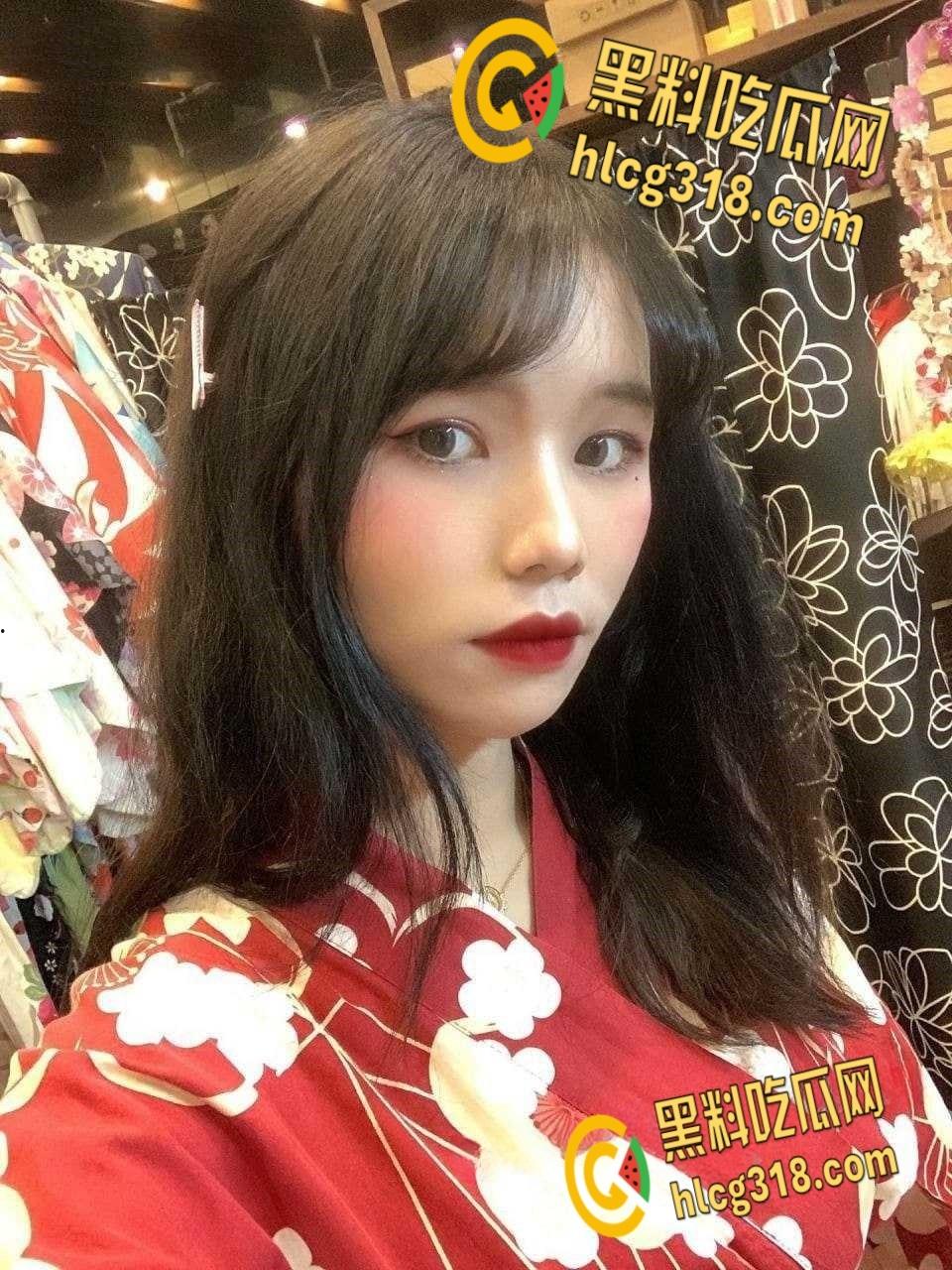 喜爱健身的小姐姐居家自拍,户外露出倒立自慰健身,不是目的为了拿多姿多彩的性运动!-2