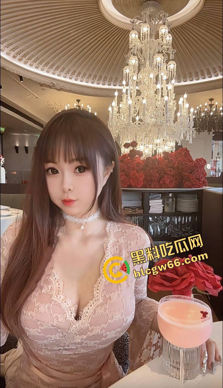 国产重口熟女扩张新高度!鲍鱼滴蜡开花,玩得一点不比洋人差!中国骚货照样能玩翻欧美,创意玩法干翻全网!-5