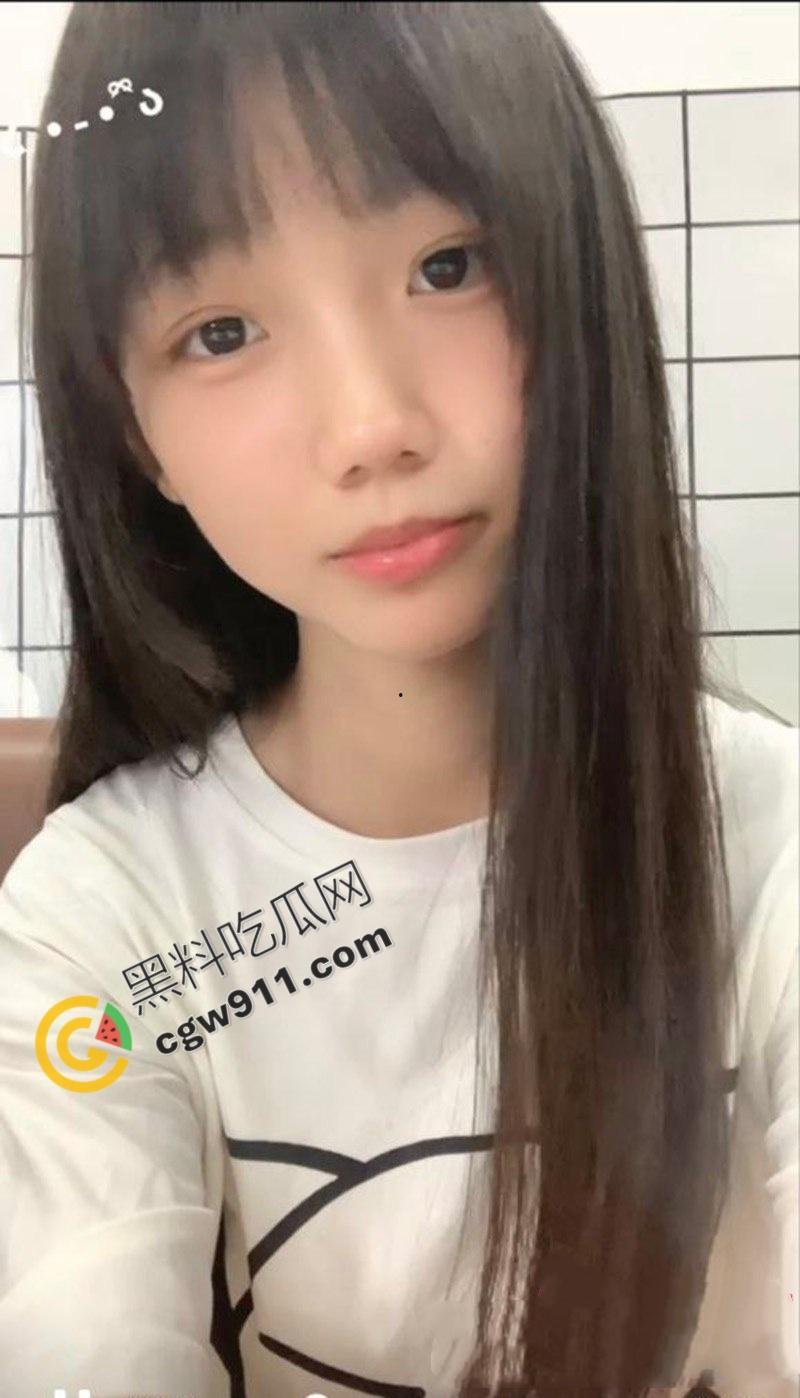 海角达人父女乱伦！女儿军训归来闺房调教，妙龄少女趴在洗衣机里被操，欲仙欲死的疯狂狂欢