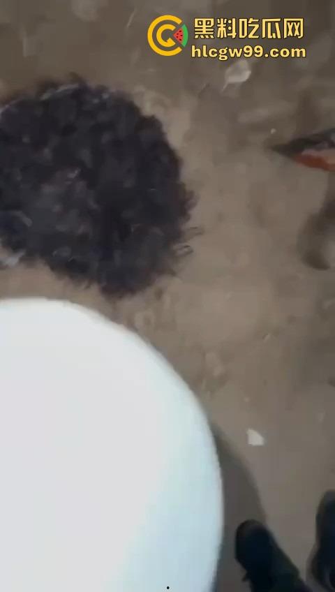 河北精神小伙直接把人埋土里玩活埋,现实版黑社会上演,影视剧诚不欺我,宇将军后继有人!-4