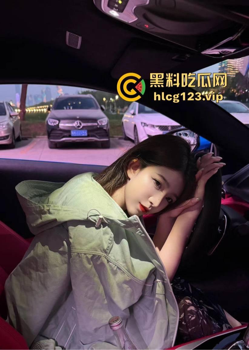 抖音女主播【程子欣】不雅视频泄露!清纯小脸干起事儿来真他妈浪,全网疯传的高清片段看得人硬了!-9