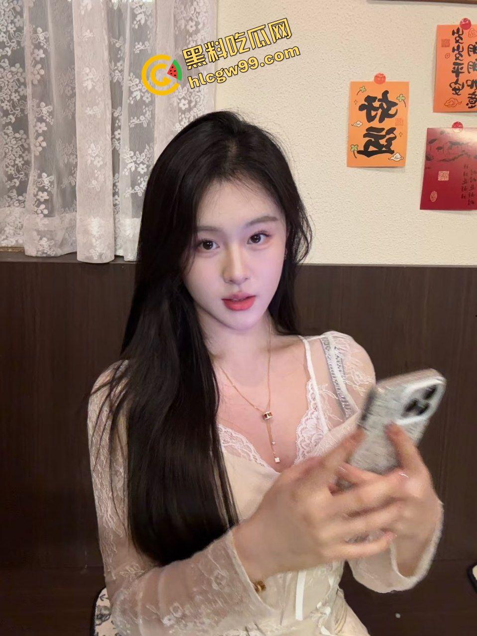 天津高校反差骚鸡学生妹【唐雅】下海做鸡兼职酒店1千一夜淫荡性爱,单手撸管精液直喷!独家曝光!-2