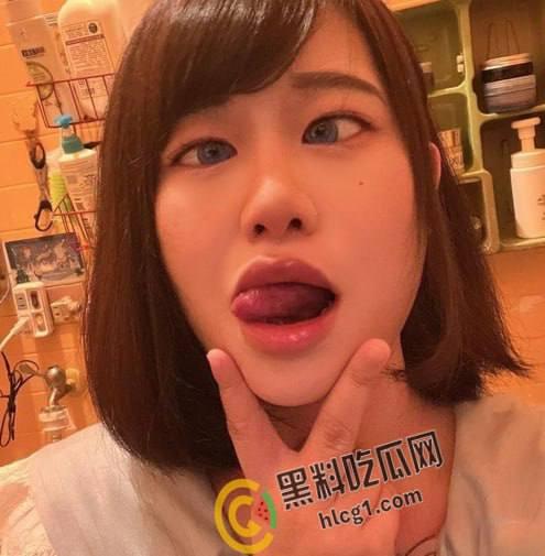 深圳某公司高管 家里老公是个废物无法满足性欲 发裸照和自慰视频在广大平台寻求炮友 看样子水就多