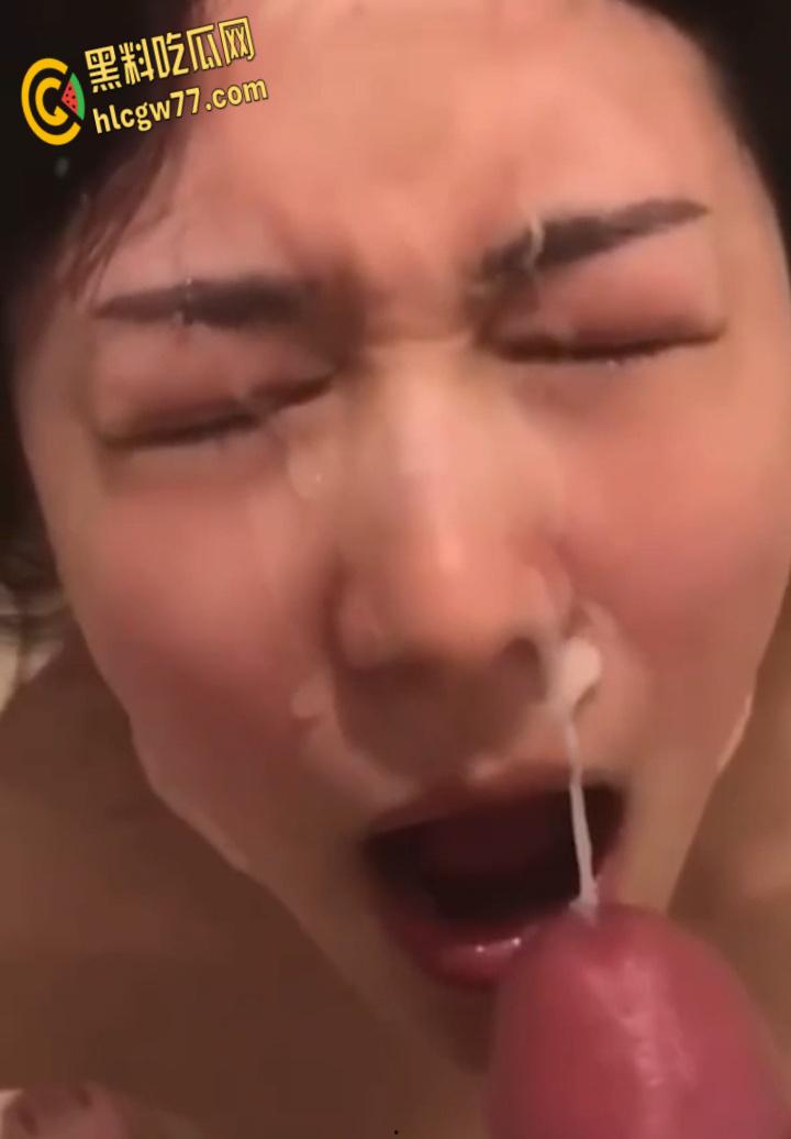 浙江农林校花吴梦鑫惊爆丑闻!清纯女神变金主骚宠,口交颜射看着就泄火 !-5