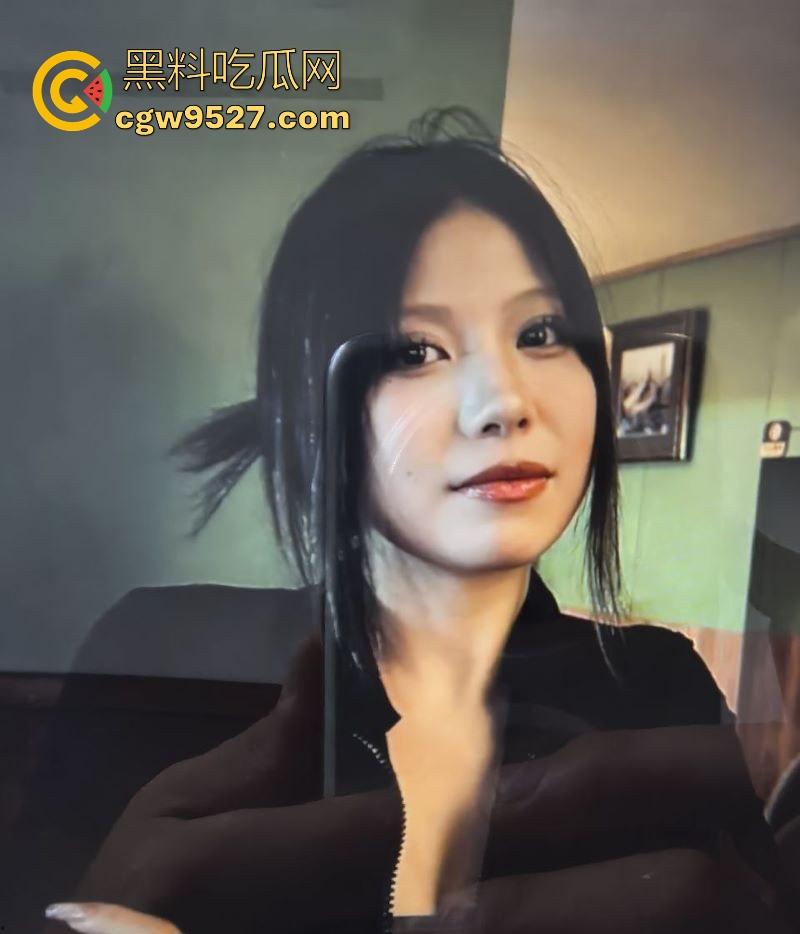 鲁迅美术学院【刘芳葵】露脸口交啪啪视频流出!极品学姐化身深渊大口,猛吃爱屌卖弄舔舐,调教的真好!-1