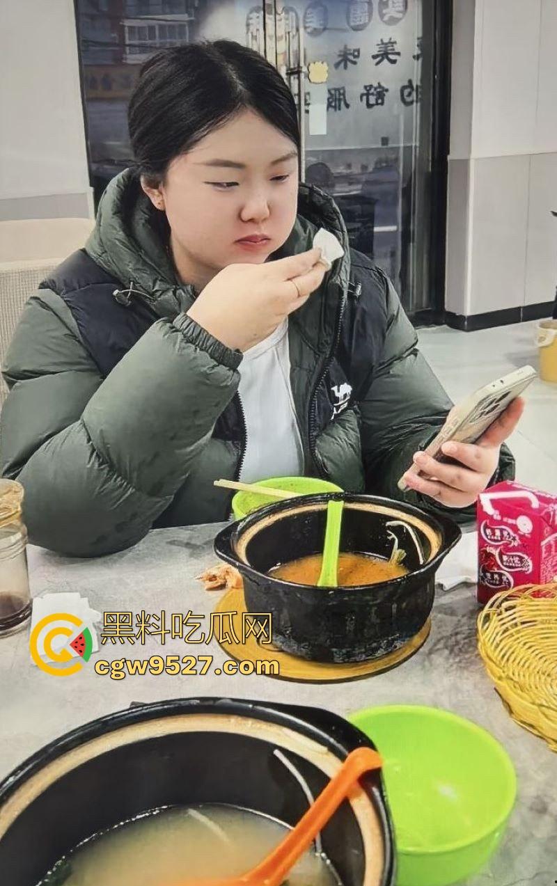 哈尔滨工业大学BBW母狗【林慧磬】性爱视频流出，巨乳肥臀曲线勾魂，露脸口交毒龙花式做爱，骚的离谱！