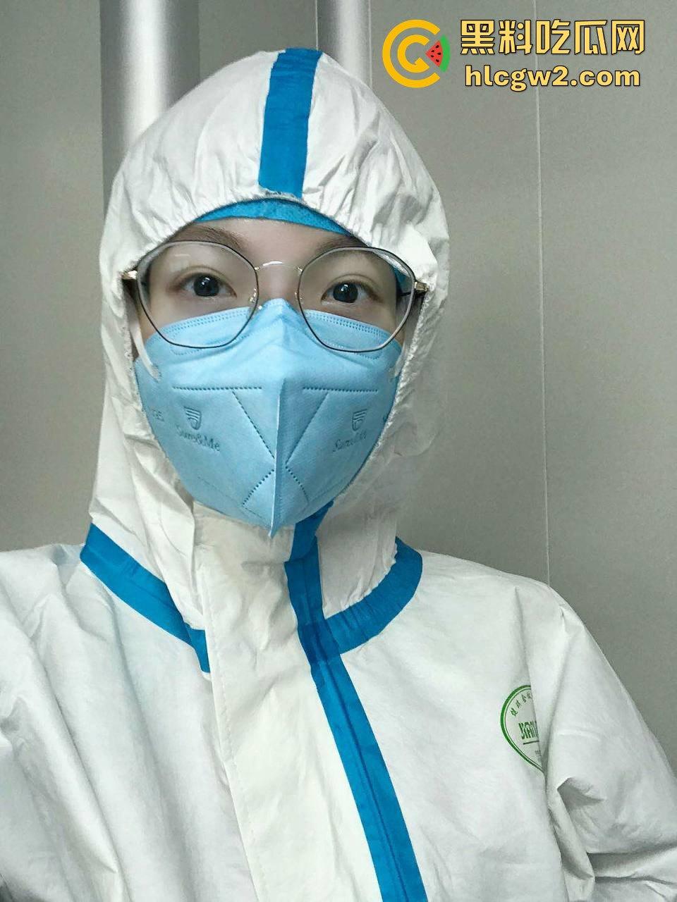 医院小护士【曹倩文】大尺度自拍流出云盘泄密!清纯护士装背后竟是反差母狗私生活!独家爆料!-6