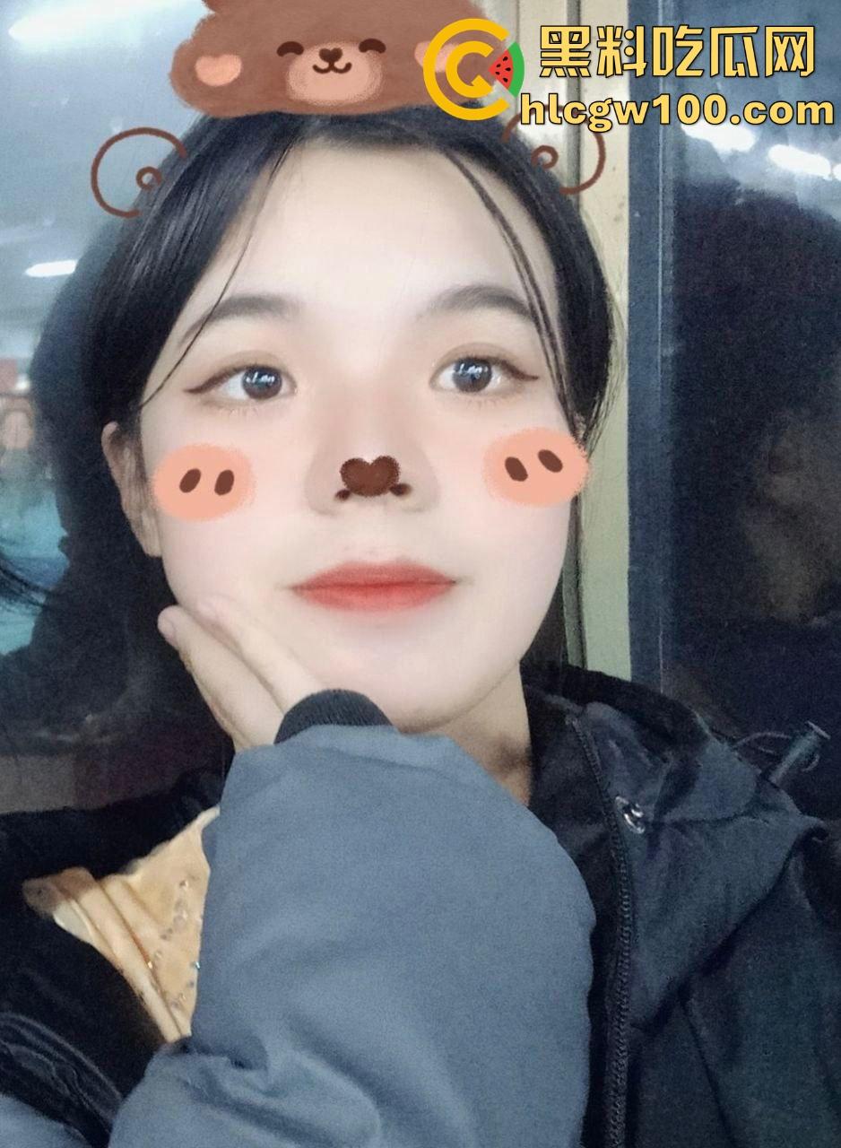 沧州大学生【胡莹】被玩成母狗，开房一秒都忍不了直接求插，外表清纯内心骚浪，被SM调教得乖到不行！