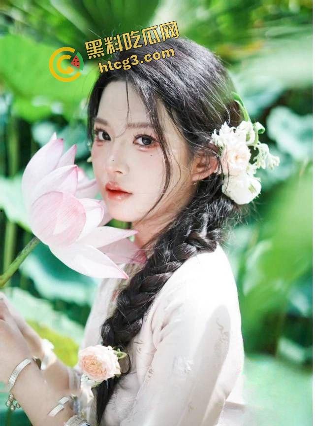 云南师范大学汉服女神『姜紫卉』下海约炮金主 开裆蕾丝内裤女上位榨精 性爱视频流出！