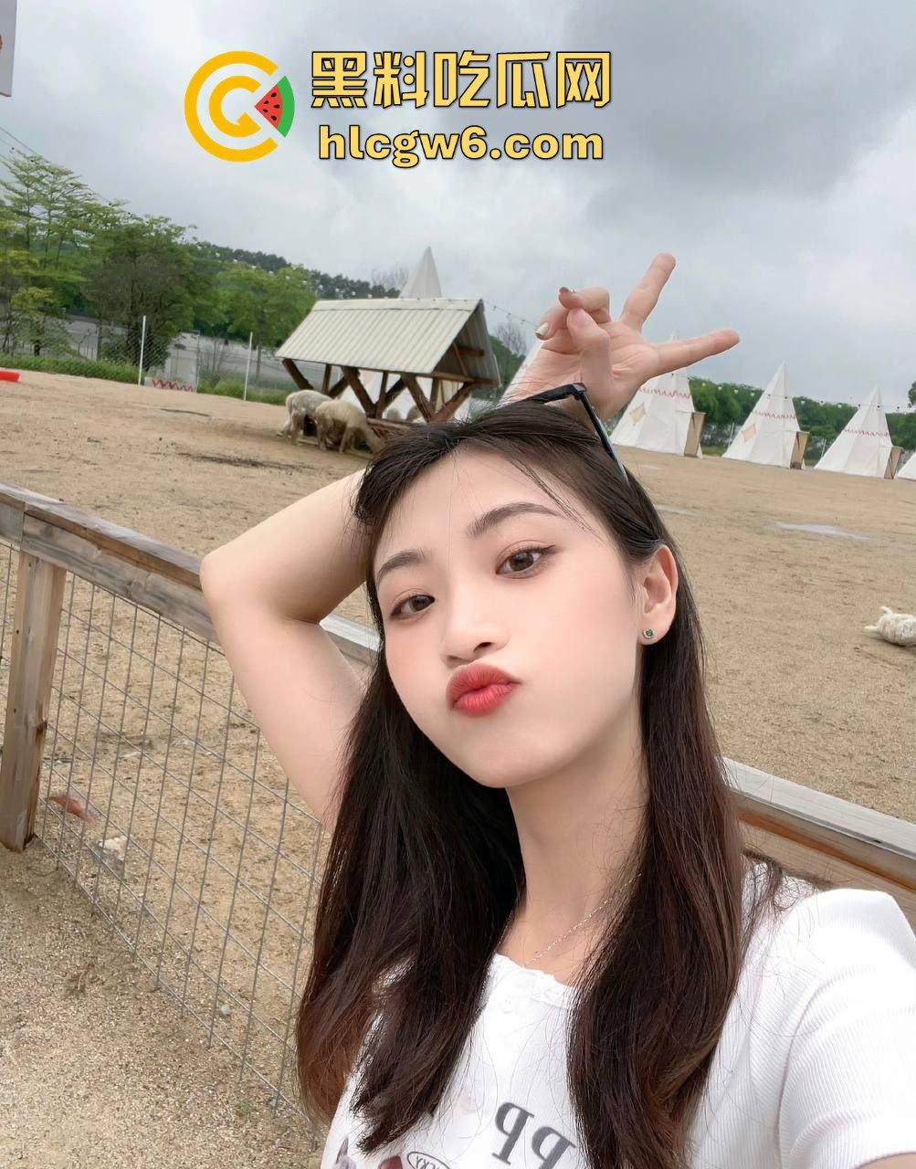 抖音同城局4男4女彻夜狂欢,酒吧局拼酒拼到吐,凌晨开房小哥10分钟缴械,妹子太猛!-3