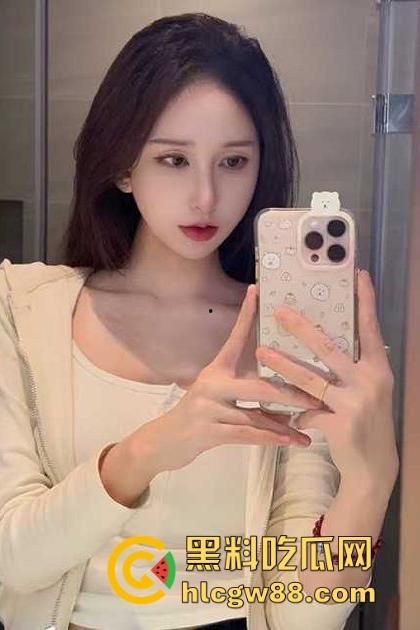 体育特长生爆操哺乳期少妇 不止会高潮喷水 连奶水都被挤出来了 简直太极品了-3