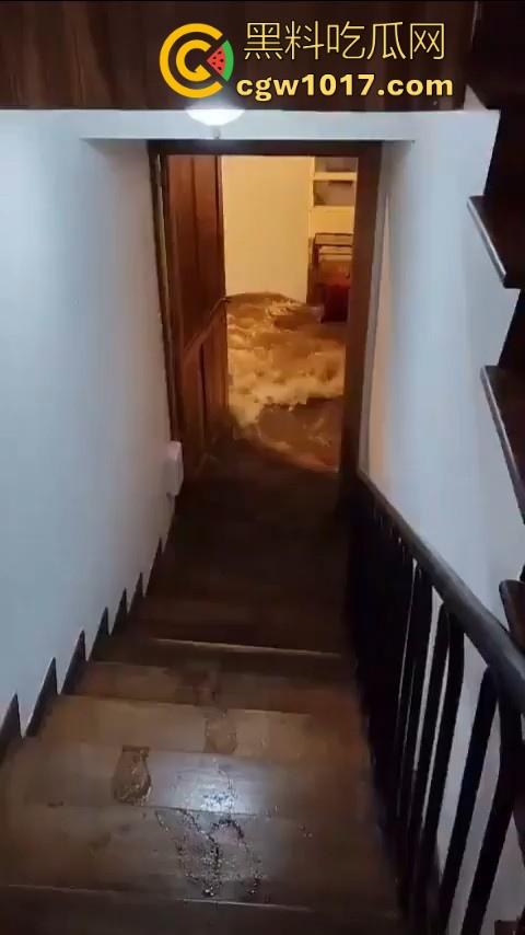 中美洲正遭受严重洪灾！危地马拉、哥斯达黎加和洪都拉斯一直处于这场灾害的中心区域，现在地球环境恶劣天气多变！