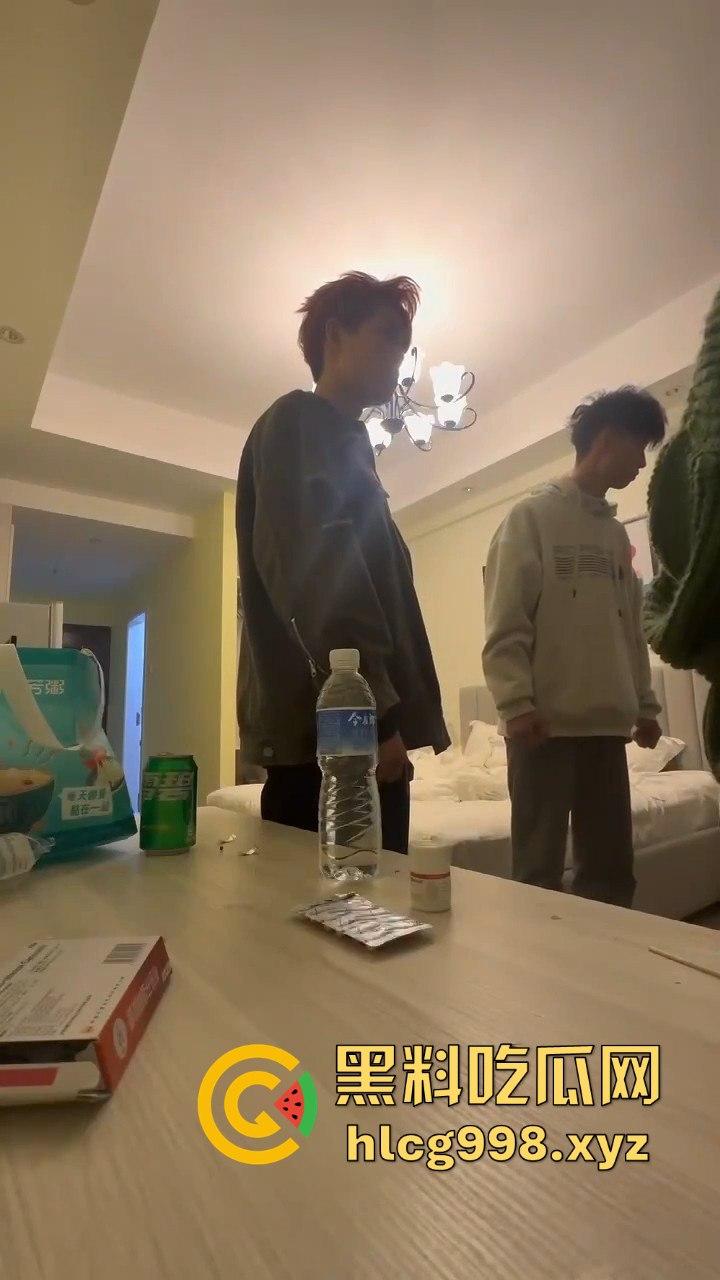 逼良为娼还打人!两个男的打不过女的竟录视频泄愤,只因不肯玩3P!-2