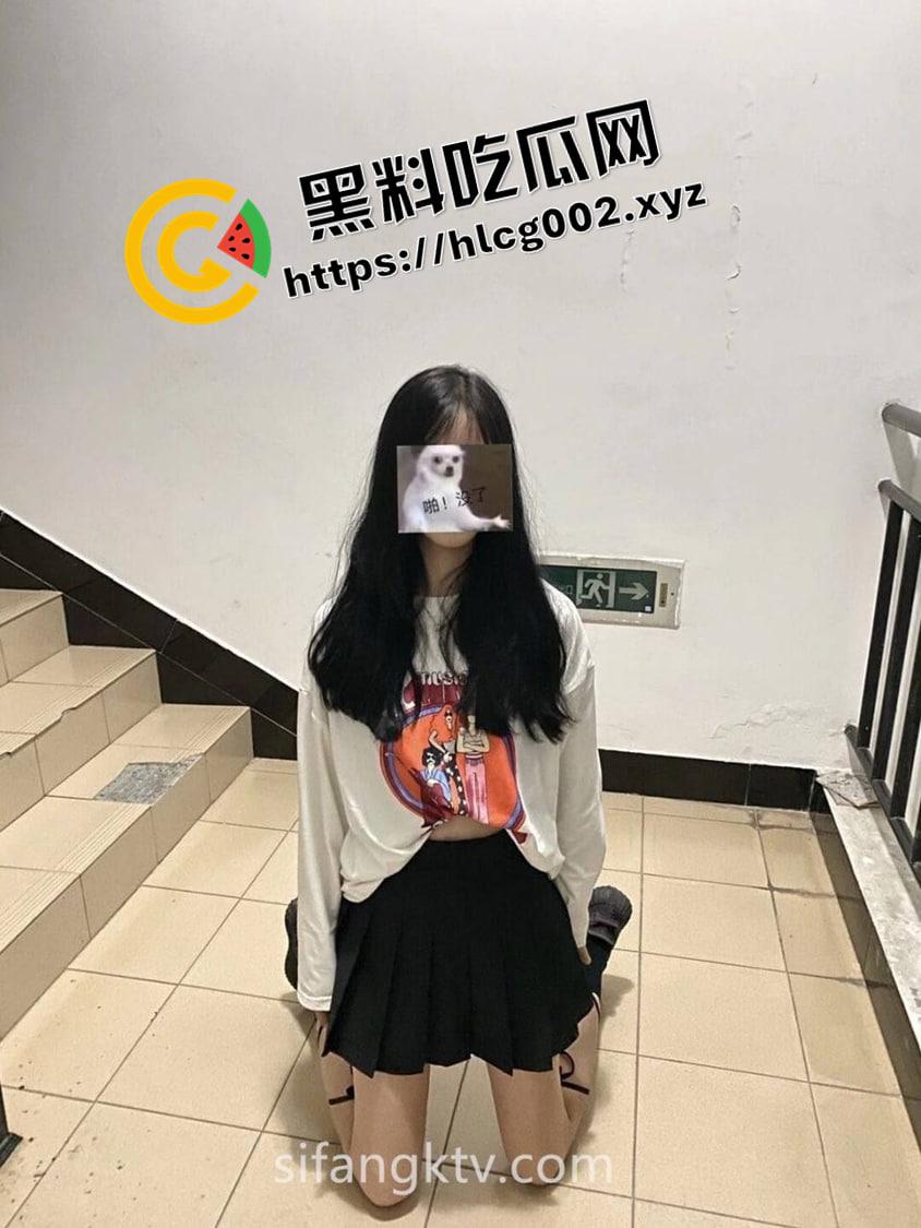 印象足拍付费流出!甜美在校学妹的美脚足交 笑起来哥哥的心都花了 赶快把大屌塞进嘴里-2