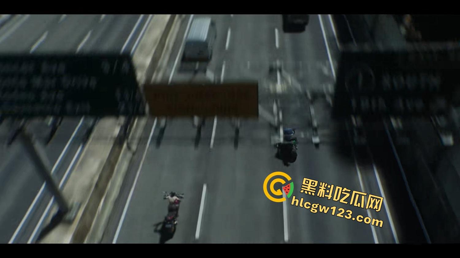 【生化危机:死亡岛】4K高清电影,一上岛就开撕,僵尸围攻人类互锤,敢来度假就等着变尸体!-1