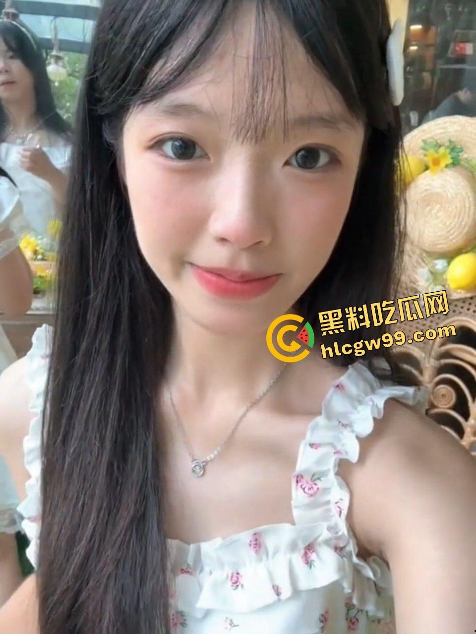 抖音高三清纯嫩妹反差少女【一吱芝】08年就已被破处与数位大哥滥交,酒店包夜爆干一天一夜!惨遭曝光独家流出-2