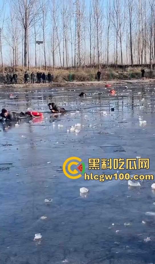 唐山玉田冰钓场惊爆巨祸!多人瞬间落水,冰面坍塌酿惨剧,生死瞬间引关注-7