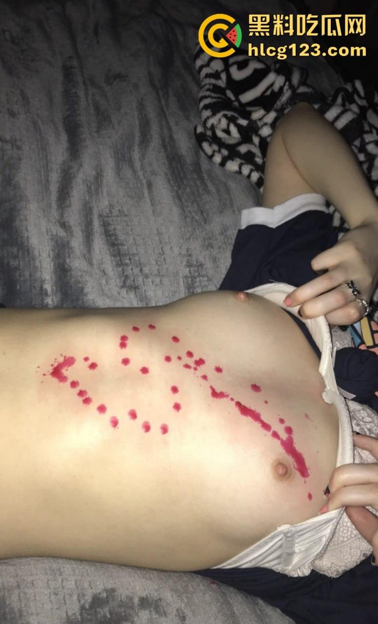 洋马BrattyDeath粉嫩小穴福利合集!胸虽小但绝对射爆,瓜友们别错过这波顶级福利!-10