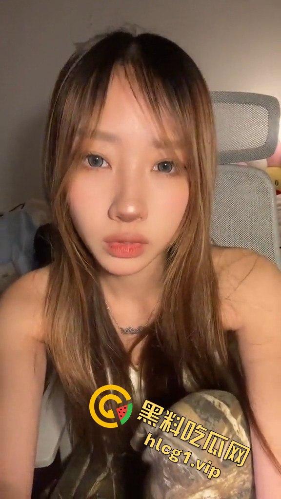 青海音乐艺术学院李茹瓯口交视频泄密!给闺蜜iCloud账号引发隐私外流风波-5