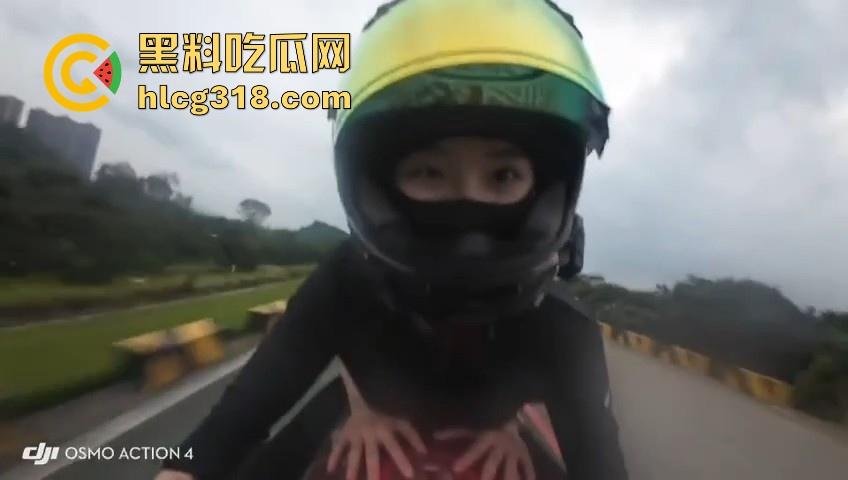 跟极品女车友酒店探讨改装车知识,颜值超美清纯女神被后入猛操,你刚刚不是很不让摸嘛!-2