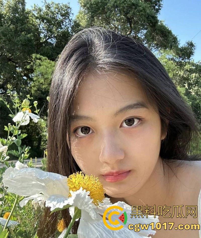 北京邮电大学学生会副会长【杨如梦】铁面无私的学生代表,私下竟是做爱小淫娃,性欲旺盛急需大屌填满空洞的内心!-1