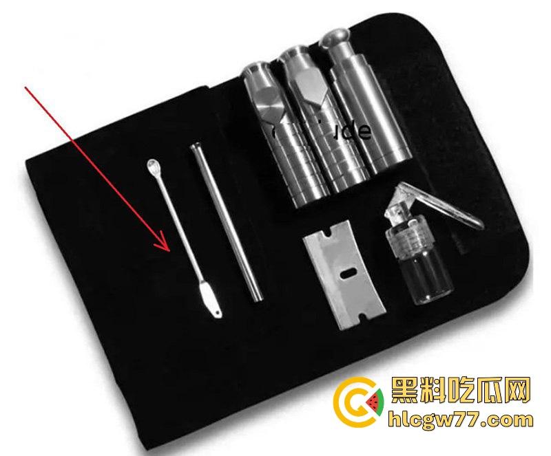 全球惊天大瓜!法国总统马克龙与英国德国领导人 去乌克兰的火车上狂嗑海洛因 镜头前慌忙藏匿惊爆全网!-6