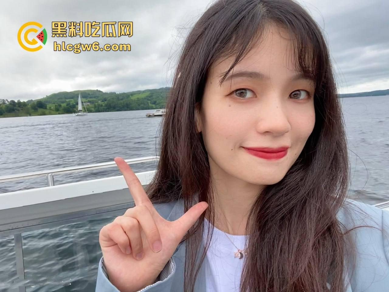 武汉眼镜妹【徐思涵】私密视频泄出!清纯外表下藏着一颗骚到骨子的肉欲灵魂!-3