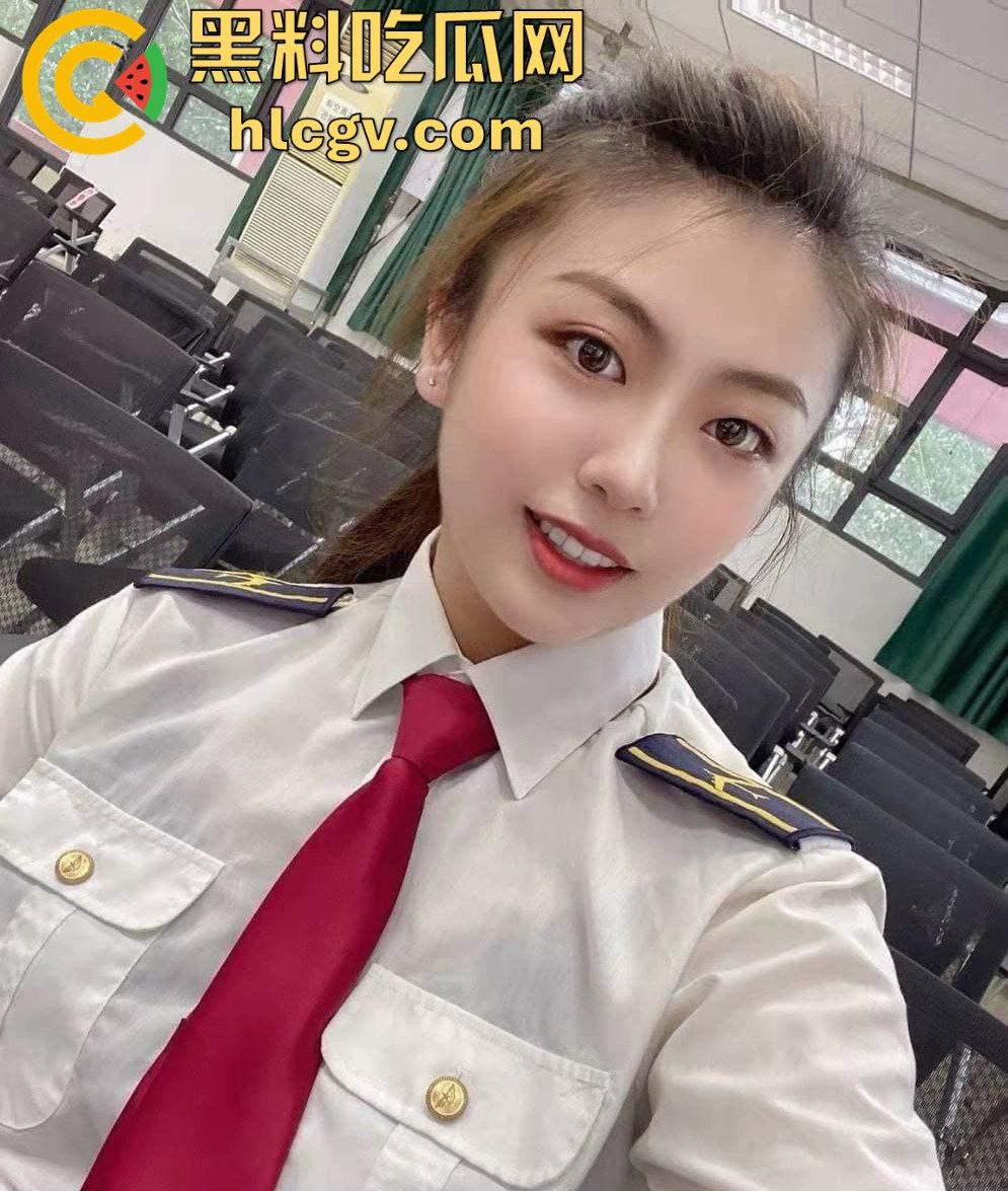 天津美女公务员【宋宜宁】吃鸡口爆私密视频外泄!闺蜜背后捅刀,拍下她和男友的激情时刻!-1