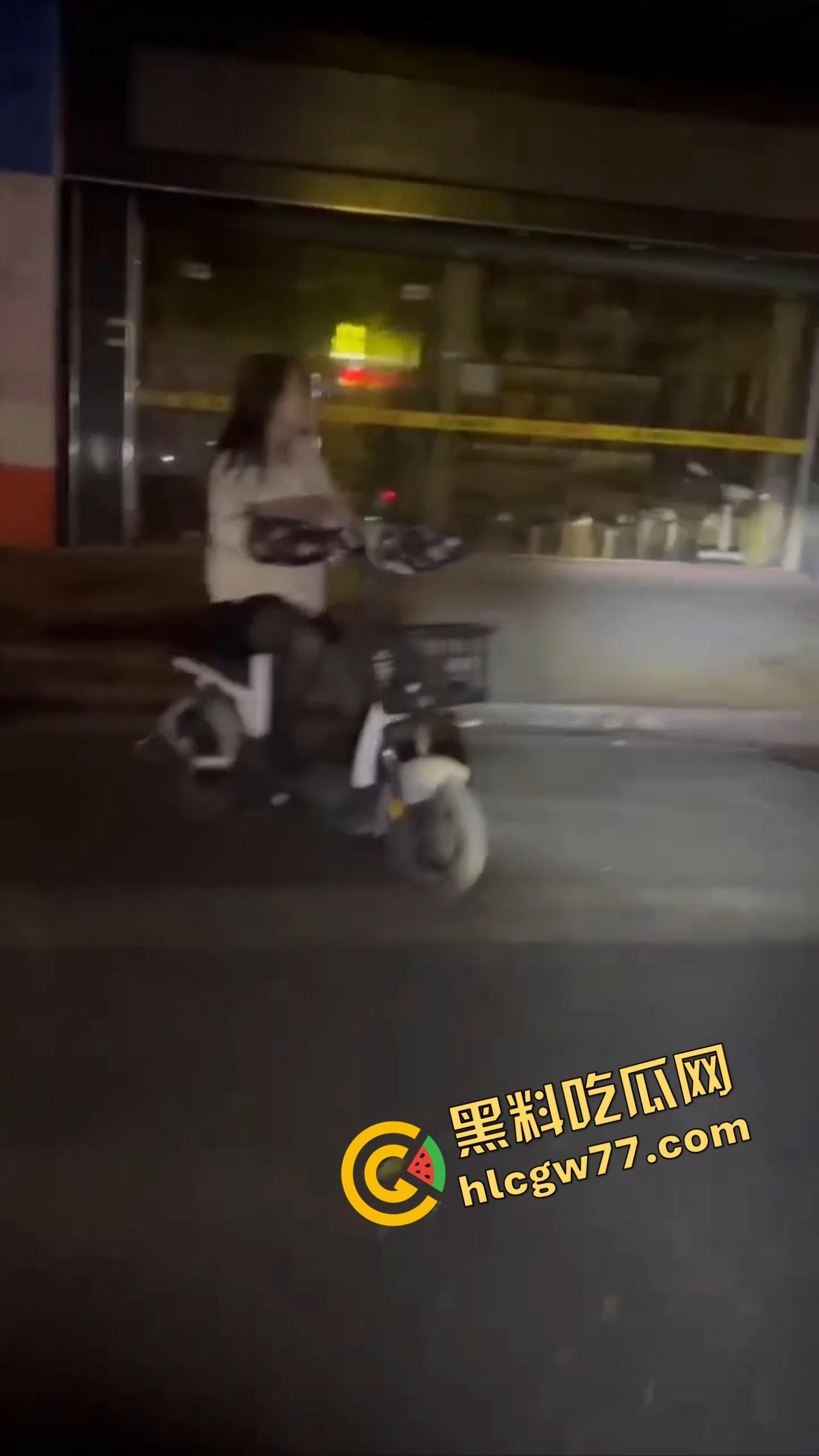 眉山最硬核电驴站街女出没 160米10分钟同意直接骑车带走 没情调没服务但你一定忘不了!-3