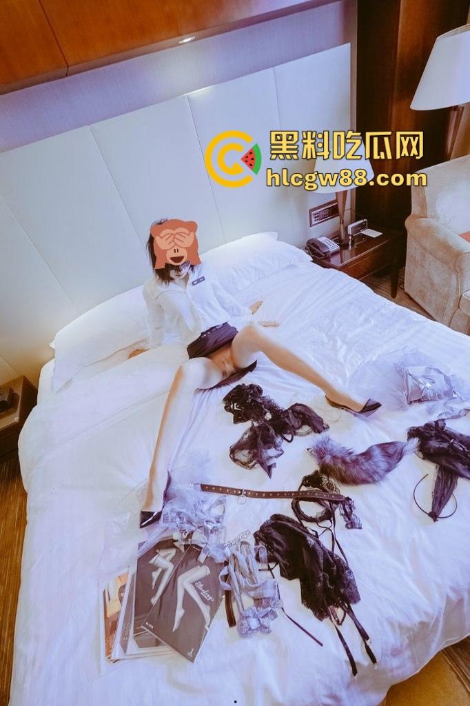 重庆人妻调教博主专业约啪调教无数人妻,细腰丰臀白虎嫩穴,皮鞭肛塞双洞齐下,内射成精盆性奴!-9