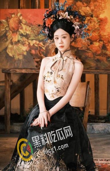 全网疯传!抖音2.4万粉茶茶不好哄南京艺术学院清纯校花,不雅私拍 道具插粉穴 表情销魂极度反差!-10