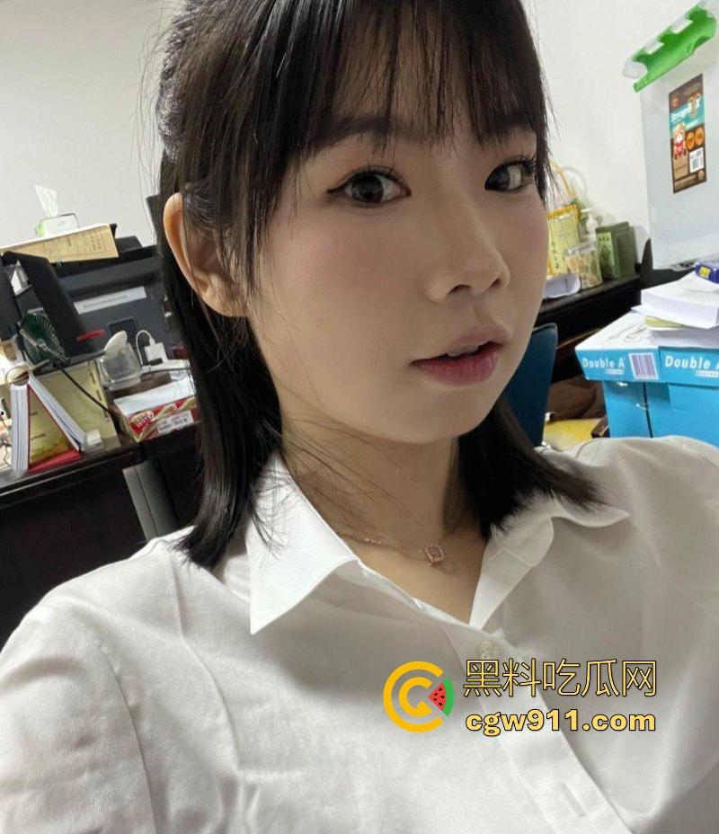 广州大学大二学妹【孙晓静】性爱视频流出,多种道具自慰,露脸口交深喉无套后入,彻底释放反差骚劲!-2