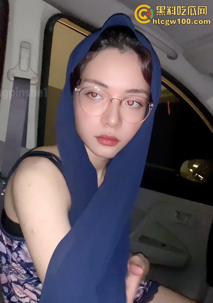 中东头巾女竟是淫荡小母狗,不雅视频流出,不是说中东女人很保守封建吗?-1