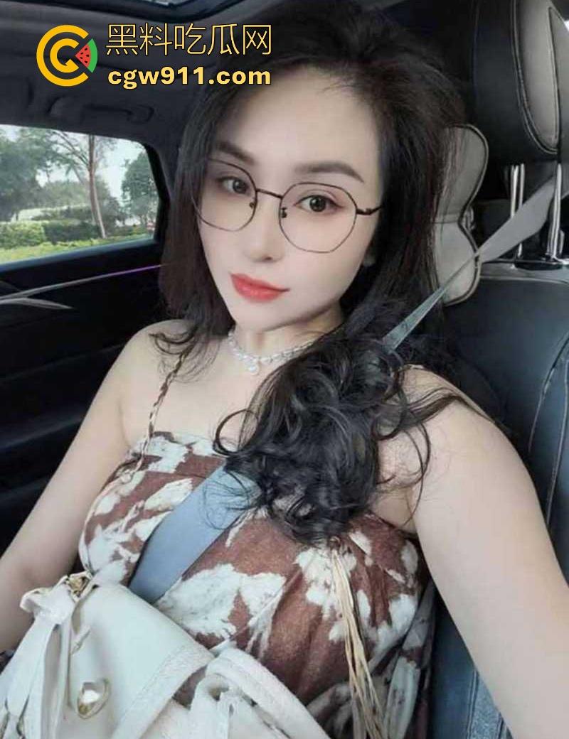 广东中医院反差护士【顾琳语】不雅视频流出，高知反差美女私下淫乱，饥渴暗骚出轨约炮 花式做爱超会玩！-1