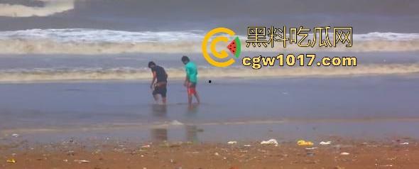 继北京之后又一大城市广州沦为三哥的公共厕所!不是中国不想变成加拿大啊,这就是国家引进的高技术人才吗?-9