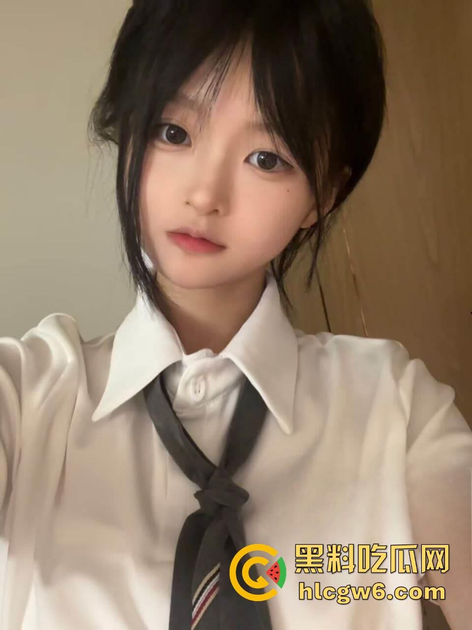 金钱才是男人的终极武器 宁波土豪砸下04年双马尾JK洛丽塔『周余』,天桥下车震蒸桑房后入办公室内射全活解锁!-5