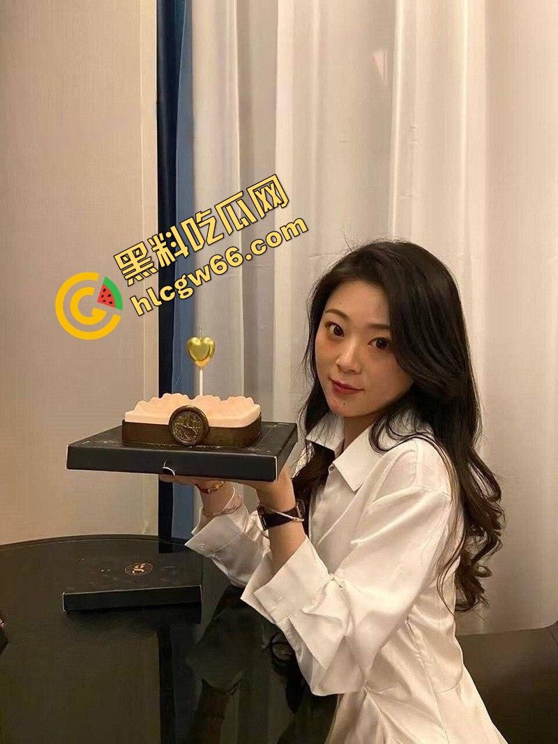 中铁三建领导操翻女设计师【孙啵裴】私下潜规则爆出视频,吃精吃得干净利落,不爱了就闹同归于尽!-1