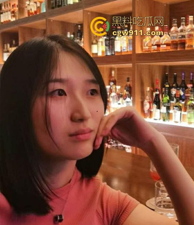 安徽大学骚货辅导员,被前男友网盘爆出火辣床戏,露脸深喉展示高超口技,热精喷射如炮弹射满小腹!-3