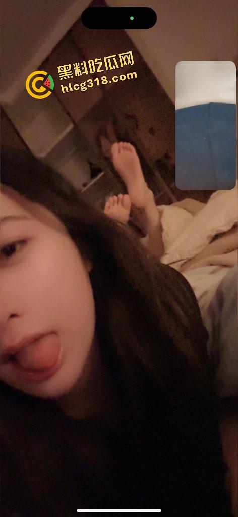 海角乱伦猛神灌翻姐夫偷操亲姐,现场里嫩逼狂抽给老公戴绿帽,浪姐骚洞喷浆嚎哭 我草亲姐给他戴绿帽子!-3