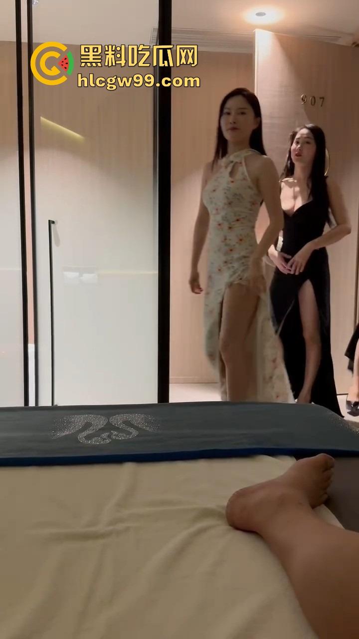 出来玩图个开心,进了按摩店就别当牲口见穴就冲,挑挑拣拣点个高端货,不然你后悔的不是做过什么,是没做对!-9