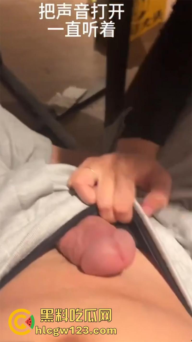 包臀裙长腿黑丝母狗,背着男友酒店约炮,结果被大神下春药,现场发骚激情啪啪,开裆黑丝好诱惑!-8