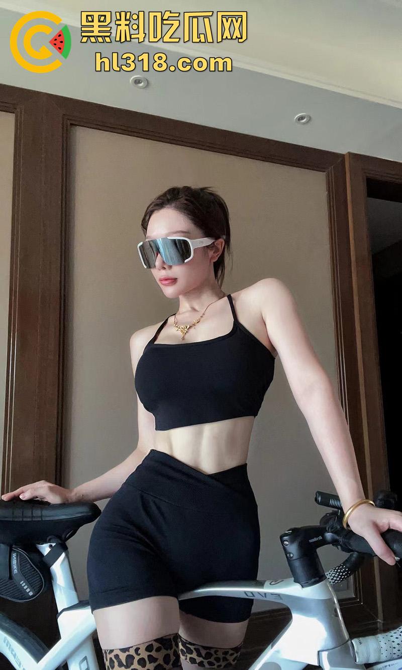 骑行圈果然乱啊,抖音骑行博主【黄阿玛】,15万粉御姐网红,巨乳傲人翘臀饱满,和土豪一对一视频流出!-3